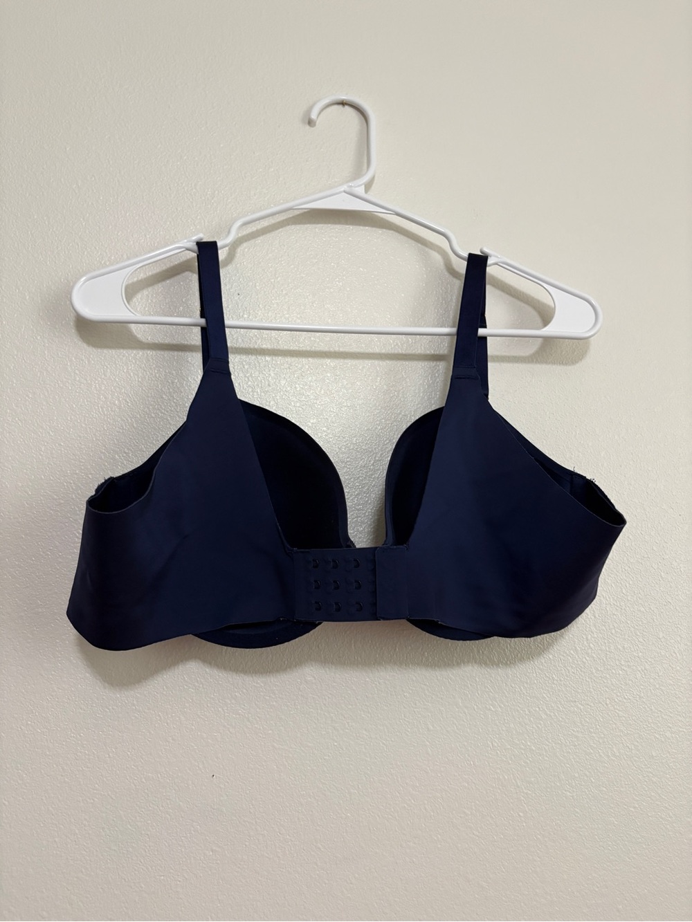 Soma® Vanishing 360 Perfect Coverage
40B Bra Deep Navy - Women’s Intimates - Picture 5 of 10